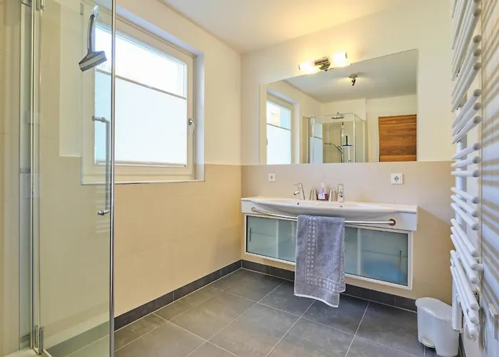 Drei Berge 5 公寓 *